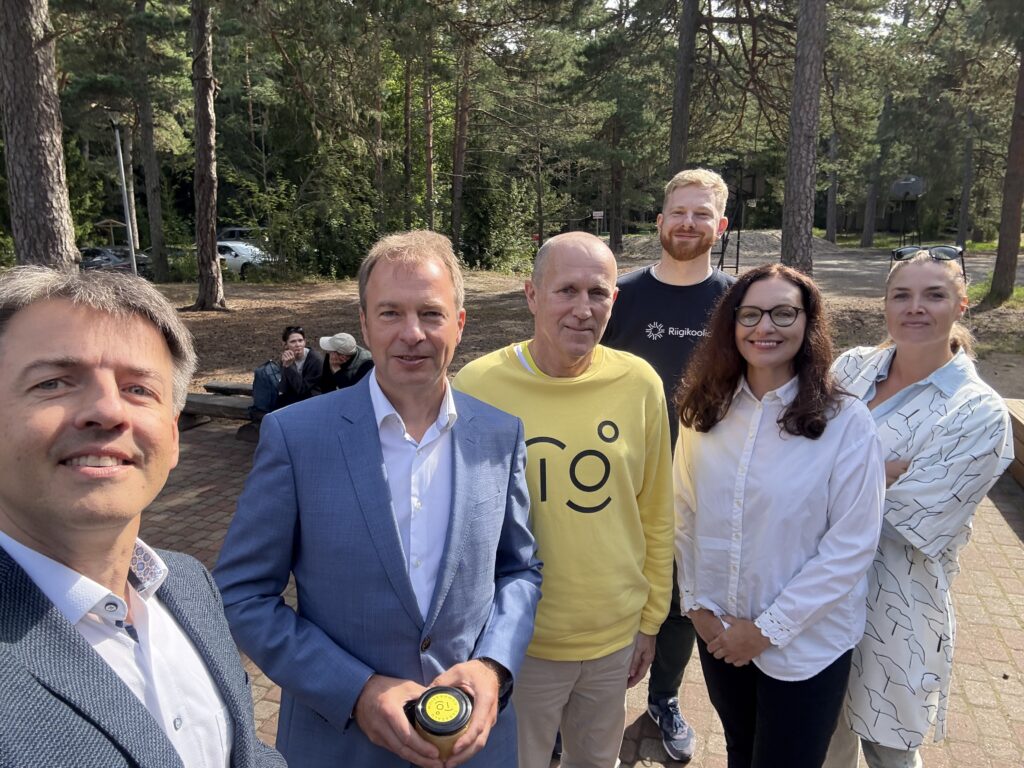 Kloogaranna Haridusdebatil 27.08.2025 osalejad: Marko Rillo, Hando Sutter, Indrek Lindsalu, Ivo Visak, Birgit Lao ja Maarja Tinn